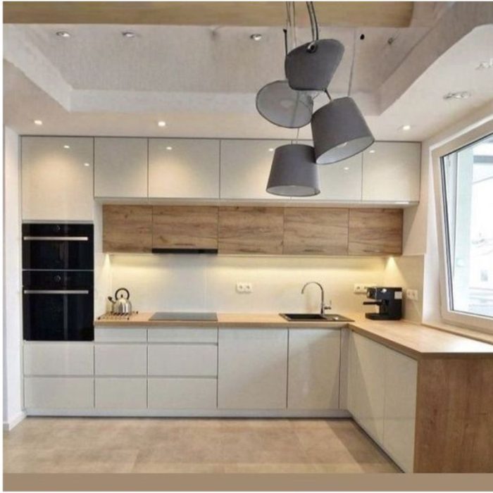 Tủ bếp inox cao cấp tại Vinox – Chuẩn sống tinh tế với tủ bếp inox cánh acrylic